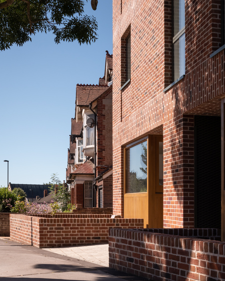 Heathfield Gardens for Brick by Brick and Common Ground Architecture by Mikhail Riches. Copyright Jim Stephenson 2020