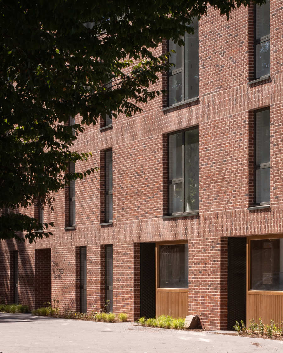 Heathfield Gardens for Brick by Brick and Common Ground Architecture by Mikhail Riches. Copyright Jim Stephenson 2020